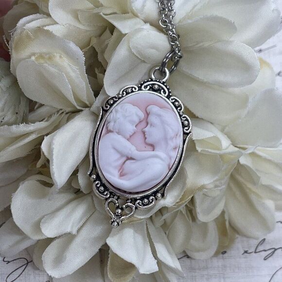 Silver Pink New MOM Heart Wedding Party Jewelry White Mothers Day necklace Cameo - Picture 3 of 9